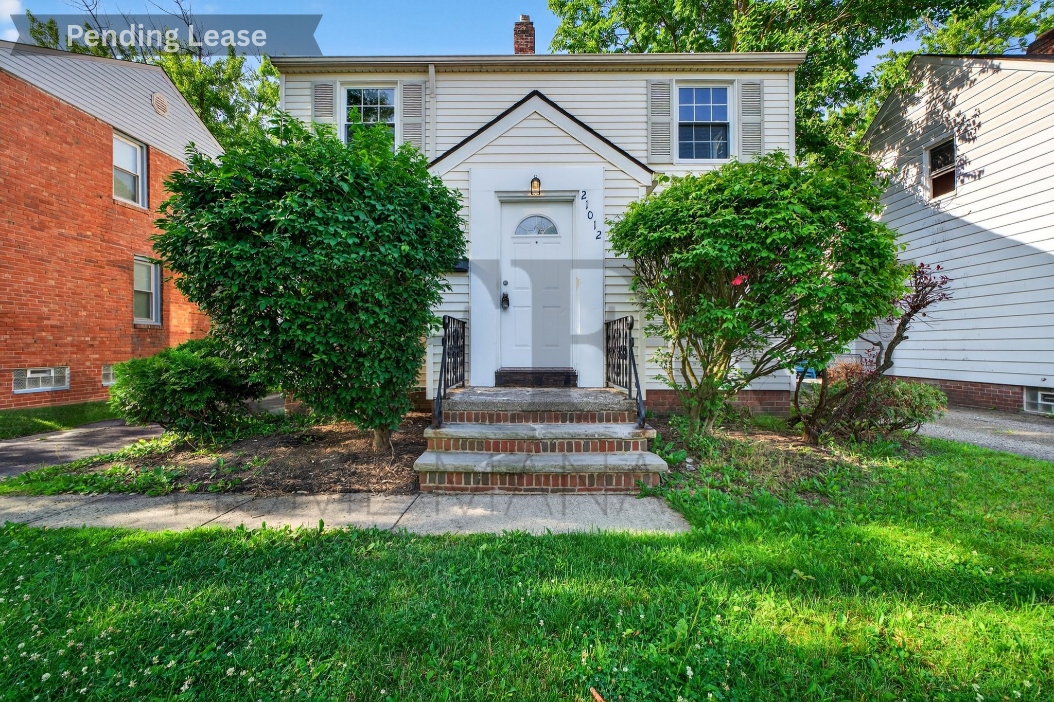 Property main image